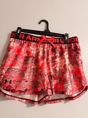 Under Armour Women’s Red Camo Athletic Shorts